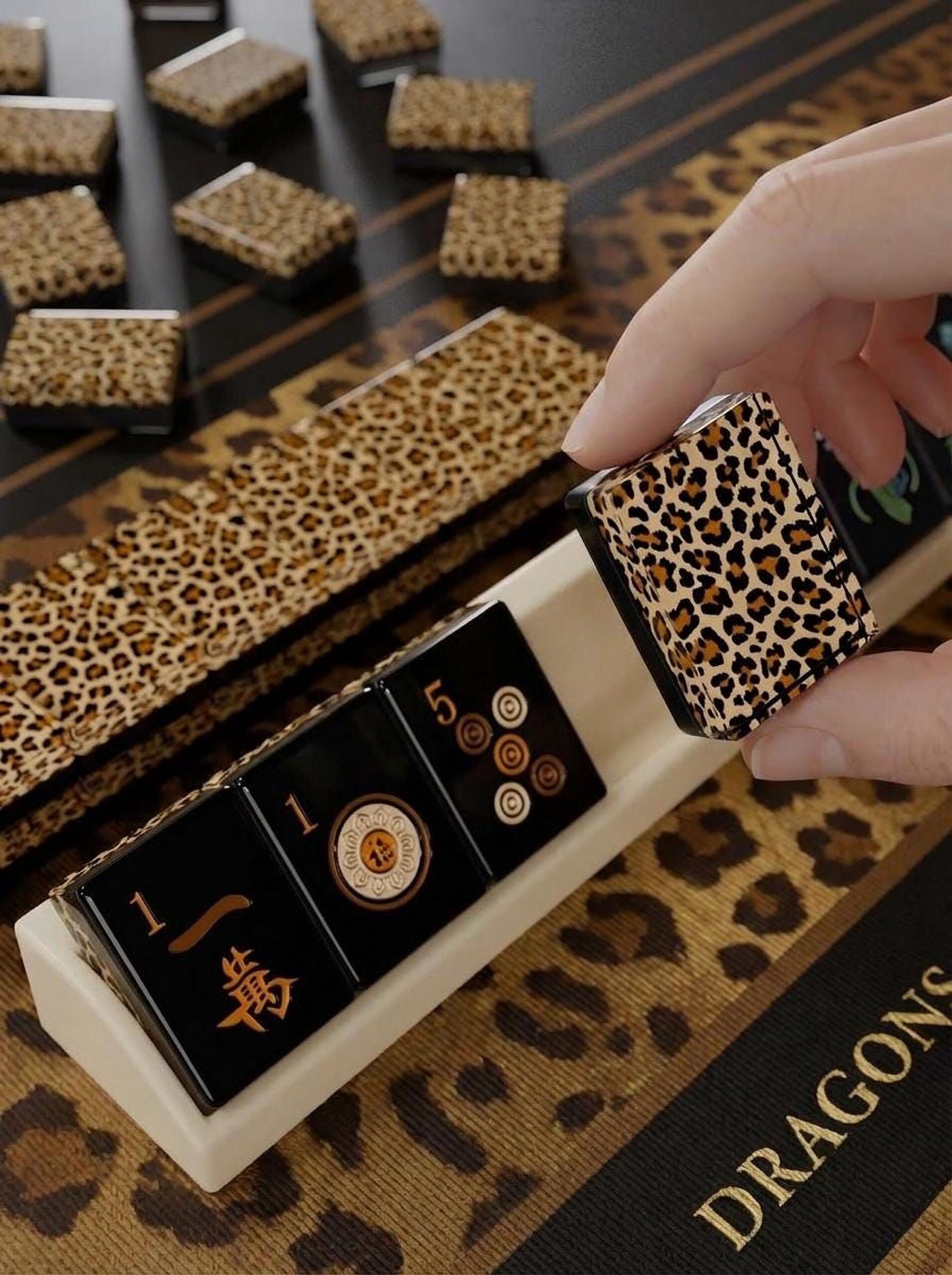 Black Leopard Taiwanese Mahjong Tiles
